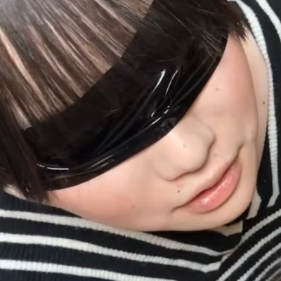 Girl-2025/12/22